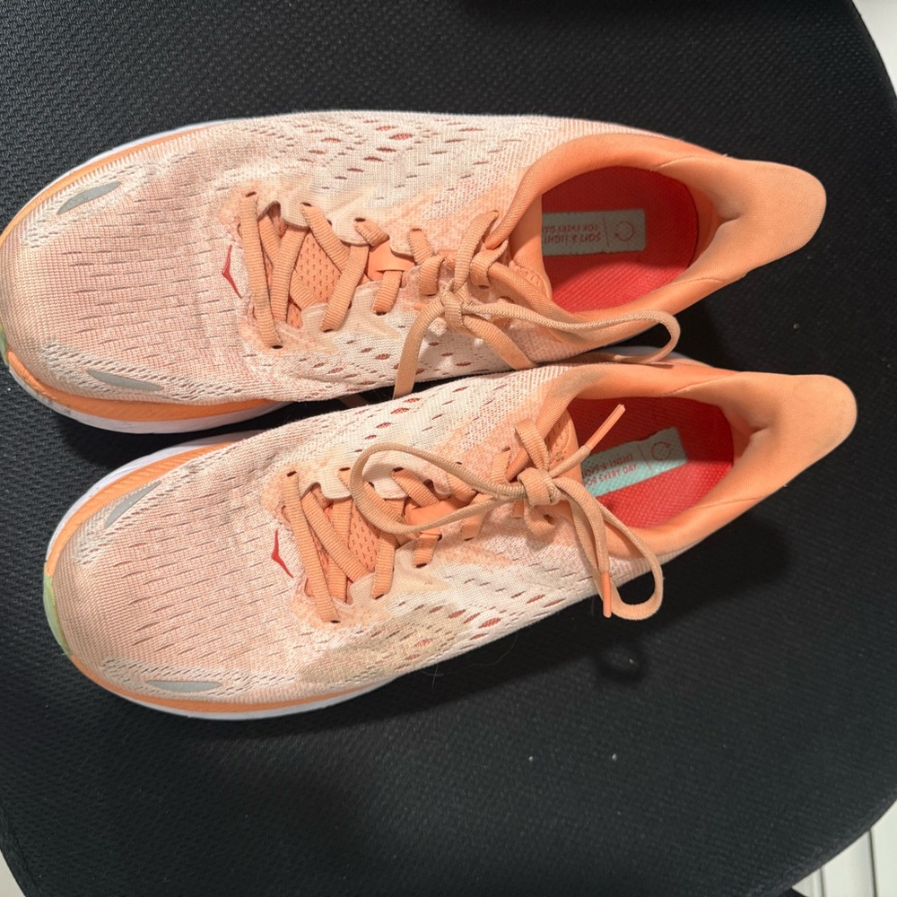 Women's Peach Athletic Shoes